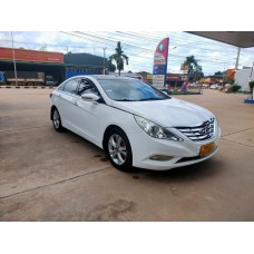 2013 ຂາຍລົດ Hyundai Sonata 